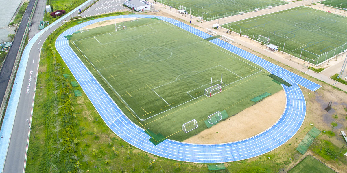 Artificial turf field (With 400m track)